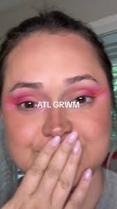 missed pride last weekend but here we are ATL 🌈🤍✨🤩 #wlw #pride  #comingout #atl #gay #gaygirls #wlwcouple #girlslikegirls #queer