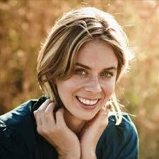 Eve Petersen's Instagram, Twitter & Facebook