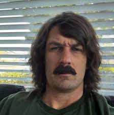 What are good car windshield replacement or repair companies?