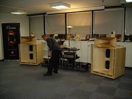 Milano Hi End 2009 Iii Parte Speaker Design Loudspeaker Hifi