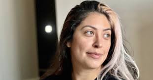 Una mujer llevó a su cachorro enfermo a un refugio a que le practicaran la  eutanasia. Un año después, el perro está en adopción