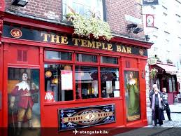 Őt a köztársasági elnök nevezi ki a parlament. Irorszag Dublin 1 Resz Dublin Temple Bar Ismerkedes Munkakereses Guinness Bulizas