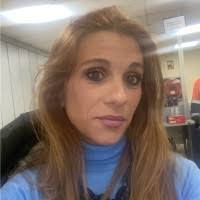 300+ perfiles de «Yvette»