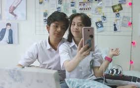 Dua garis biru streaming dove vederlo, dua garis biru Dua Garis Biru Review