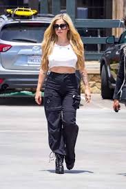 Avril lavigne is officially on tiktok!. Avril Lavigne 2021 9gag