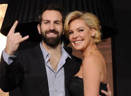 Opening up about their joy over the news she in a statement about their expected addition to their family they said: Katherine Heigl Blogs About Her Sex Life No Desire To Cheat On Husband Josh Kelley