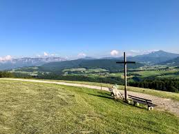 Dabei kann es sich bei der bank in lichtenberg entweder um eine universalbank handeln, die alle der genannten dienstleistungen für ihre kunden anbietet, oder um eine spezialbank. Intersport Mountainbike Tour Von St Georgen Zum Aussichtsturm Lichtenberg