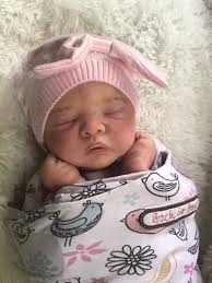 Baby Natalie's quick photo shoot yesterday ❤️ The Baby Nook by Izzy Zhao