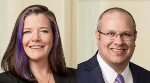 Robert Gunning's Instagram, Twitter & Facebook