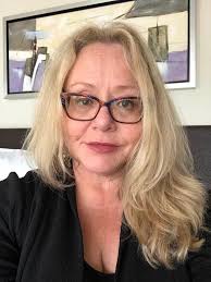 How are the Christmas markets off the Rhine River? Any pictures to share?  Most importantly have you seen alot of pick pockets and iphone thieves? We  are sailing the AmaLucia in 2