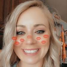 Carla Lamb (carlala81)