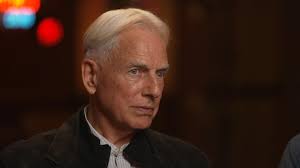 I hope you love to see me acting and love my movies and shows. If you're a  true fan of mine can I get a big YES! ❤️