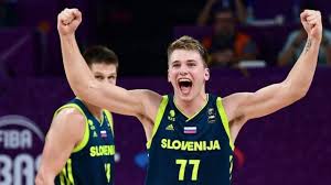 He burst into the league with a luka was mostly raised by his mother mirjam poterbin after his parents divorced when he was 9, as. Creepy Internet Fawning Over His Mom Aside Luka Doncic Is An Absolute Steal For Mavericks Mark Cuban Just Won The Nba Draft