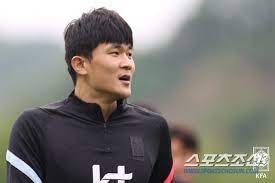 김민재 에이전트가 포르투갈 쪽인것, 그리고 해당 언론의 기자가 나름 포르투갈에서 스포츠 프로그램도 진행하는 이름 높은 사람이고 Fhtgm5omcjyeum