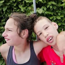 SCHRITT FÜR SCHRITT