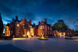Leamington spa has about 95,200 residents. Immobilien Zum Kauf Old Milverton Lane Leamington Spa Warwickshire Cv32 Knight Frank