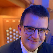 Timothy Travers's Instagram, Twitter & Facebook