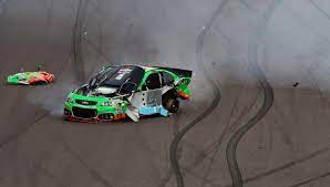 Watch the danica patrick interview that has nascar fans fuming. Danica Patrick Suffers Hard Crash At Phoenix