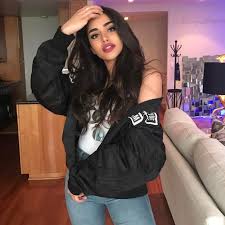 16 1 Mil Me Gusta 309 Comentarios ريم الصانع Reem Alsanea Reemalsanea En Instagram Push Me To The Edge Insta Fashion Fashion Clothes Design