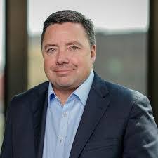 Steve Sadowski's Instagram, Twitter & Facebook