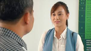 Sau màn chào hỏi nhẹ nhàng, nam vẫy dũng ra gặp khiến gã sở khanh tưởng bở, còn nói con gái bây giờ bạo nhờ, muốn làm quen anh à. Ln3yulgg9dqzvm