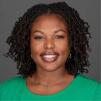 90+ perfiles de «Xennia»