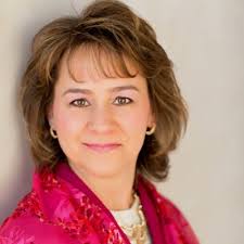 Shoutout to my husband Nate Goss and the team at Great Northern Corporation  for crushing our newest retail display.