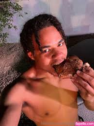 veryscamlikely  veryscamlikelyy Nude Leaked OnlyFans Photo 8 - Fapello