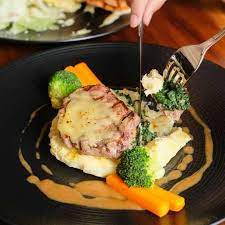 See unbiased reviews of maxwell resto, one of 123 tasikmalaya restaurants listed on tripadvisor. Maxwell Resto Tasikmalaya Cihideung Tasikmalaya Traveloka Eats