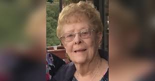 Eileen Hagen's Instagram, Twitter & Facebook