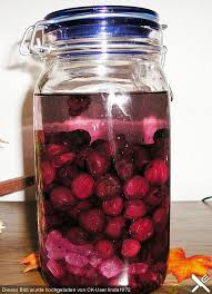 Kirschlikor Rezept Mit Bild Von Ninegranini Chefkoch De Kirschlikor Schnaps Rezepte Getranke Rezepte