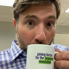 Alexis Field and Daniel Leeper's Wedding Registry