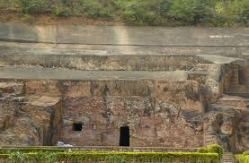 Bimbisara, one of the early kings of the indian kingdom of magadha. Son Bhandar Cave Of Rajgir India Is Believed To Be The Doorway To The Riches Of Bimbisara A Magadhan King Who Loved Hoarding Treasures The British Once Tried To Cannonball Their Way
