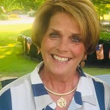 Lori is a Nashville native who went to JT Moore and Hillsboro High School.  Many of us know her.