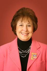 LAVANCE DAVIS- VOLUNTEER REALTY