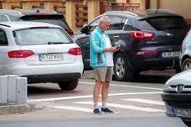 O concentratie care depaseste aceasta valoare si ajunge pana la inainte ca noul cod rutier sa apara limita a fost de 0.8 g/l, insa acum a scazut la 0.5 g/l. ModificÄƒri La Codul Rutier LimitÄƒ De VitezÄƒ De 30 Km H Pentru Biciclisti Si Interzicerea UtilizÄƒrii Telefonului Mobil Pentru Pietonii Care TraverseazÄƒ Strada