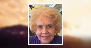 Kathy Waddell's Instagram, Twitter & Facebook