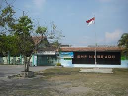 Memeriksa pendaftaran anda sudah masuk apa belum di situs siap ppdb kabupaten bantul melalui jurnal pendaftaran online. Smpn 1 Sewon Dulu Smpn 2 Bantul Beranda Facebook