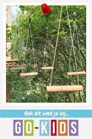 dÿœ klimmen tussen de bomen bij klimpark twiske dÿœ zo dat was alweer de helft van de herfstvakantie wat zijn jouw plannen voor de komen klimmen bijen boom