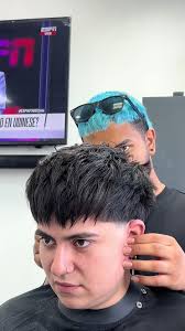 EL FAMOSO TAPER FADE 🔥😱💈 #taperfade #barberia #santiagodechile #chile  #texturizado