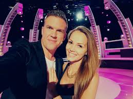 He released his first solo album in 2008 titled ha egy férfi igazán szeret Kasza Tibi Informaciok Kasza Tibor Lap