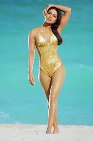 Flashbackfriday Revisiting Priyanka Chopra Best Outfits In Dostana Popxo .dostana pictures to create priyanka chopra dostana ecards, custom profiles, blogs, wall posts, and priyanka chopra dostana scrapbooks, page 1 of 31. priyanka chopra best outfits in dostana