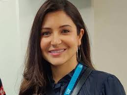 Anushka sharma began acting in 2008, starring in the hit bollywood film 'rab ne bana di jodi' and has starred in over 15 films to date. Mom To Be Anushka Sharma Is Glowing In This Viral Picture From Dubai Hindi Movie News Times Of India