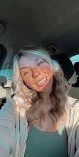 Erica Helmuth's Instagram, Twitter & Facebook