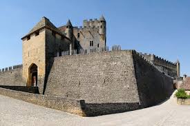 Jeanne d'arc de luc besson, en 1999. Decouvrir Les Incontournables Les 15 Sites Les Plus Visites Chateau De Beynac Dordogne Perigord Tourisme