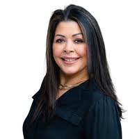 Lizbeth Suarez, Notary Public in Lebanon, PA 17046