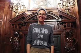 La directora Ana Endara: "Hay necesidad de hablar de política en el cine  latinoamericano" - Infobae