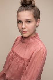 Meghan Barton's Instagram, Twitter & Facebook