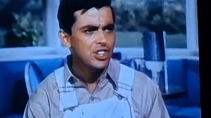 Watching Alice doesn't live here anymore. Diane Ladd steals every scene she  is in. Love her!!!!