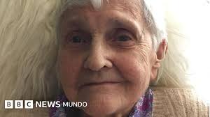 "Su cama estaba empapada en orina": los terribles abusos contra pacientes  con demencia en hospitales británicos